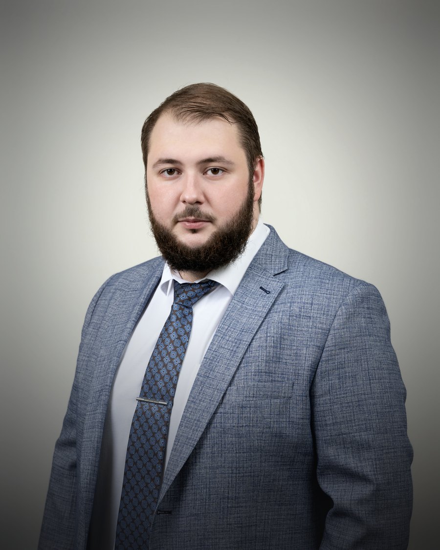 Чаров Михаил Юрьевич